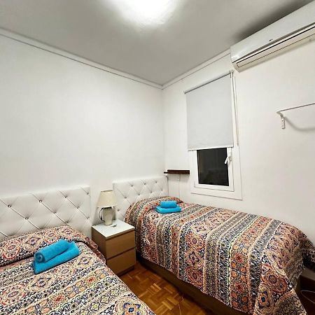 Rooms Nuevo Roger Barcelone Extérieur photo