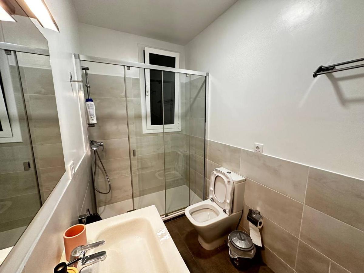 Rooms Nuevo Roger Barcelone Extérieur photo