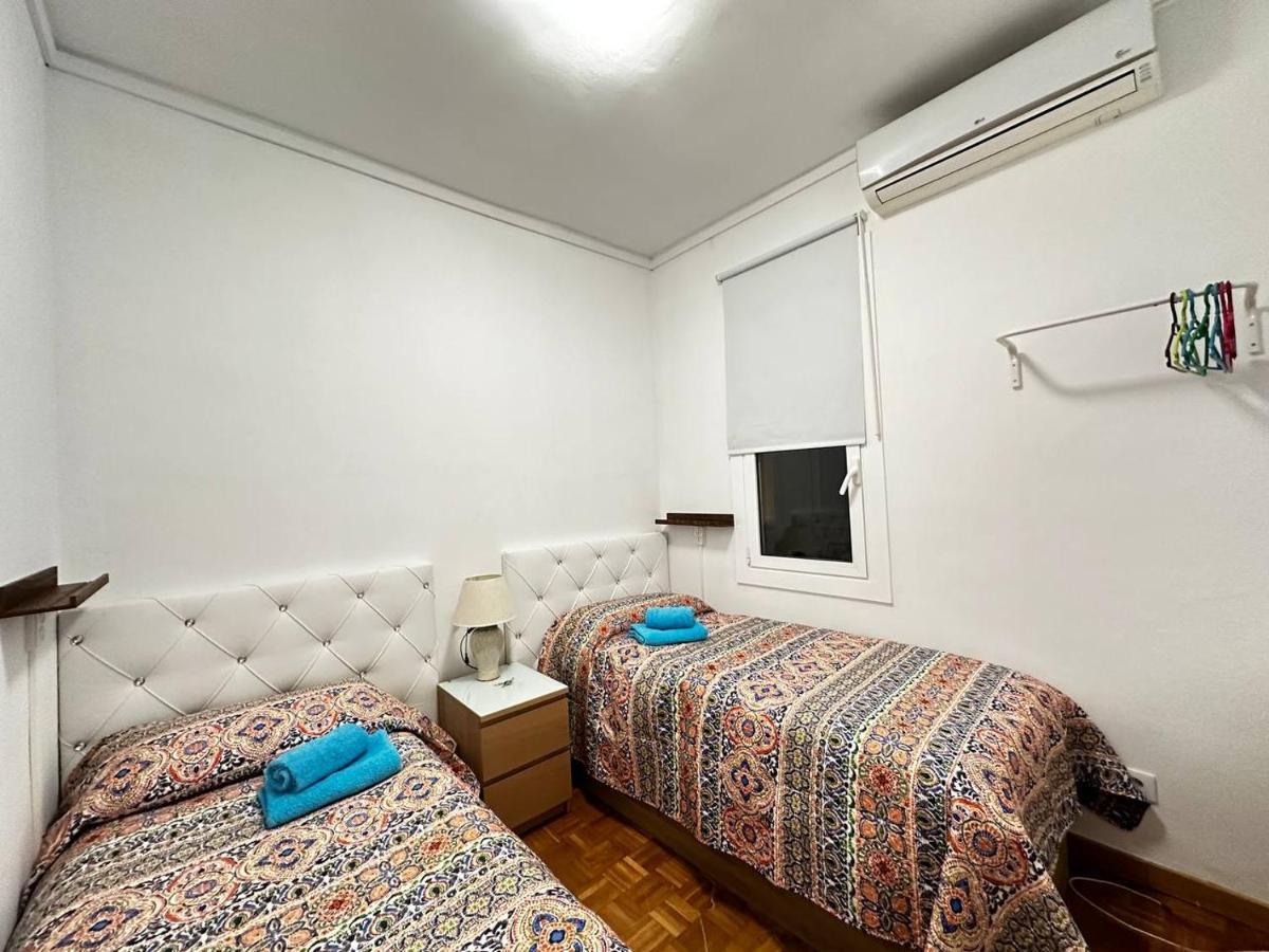 Rooms Nuevo Roger Barcelone Extérieur photo