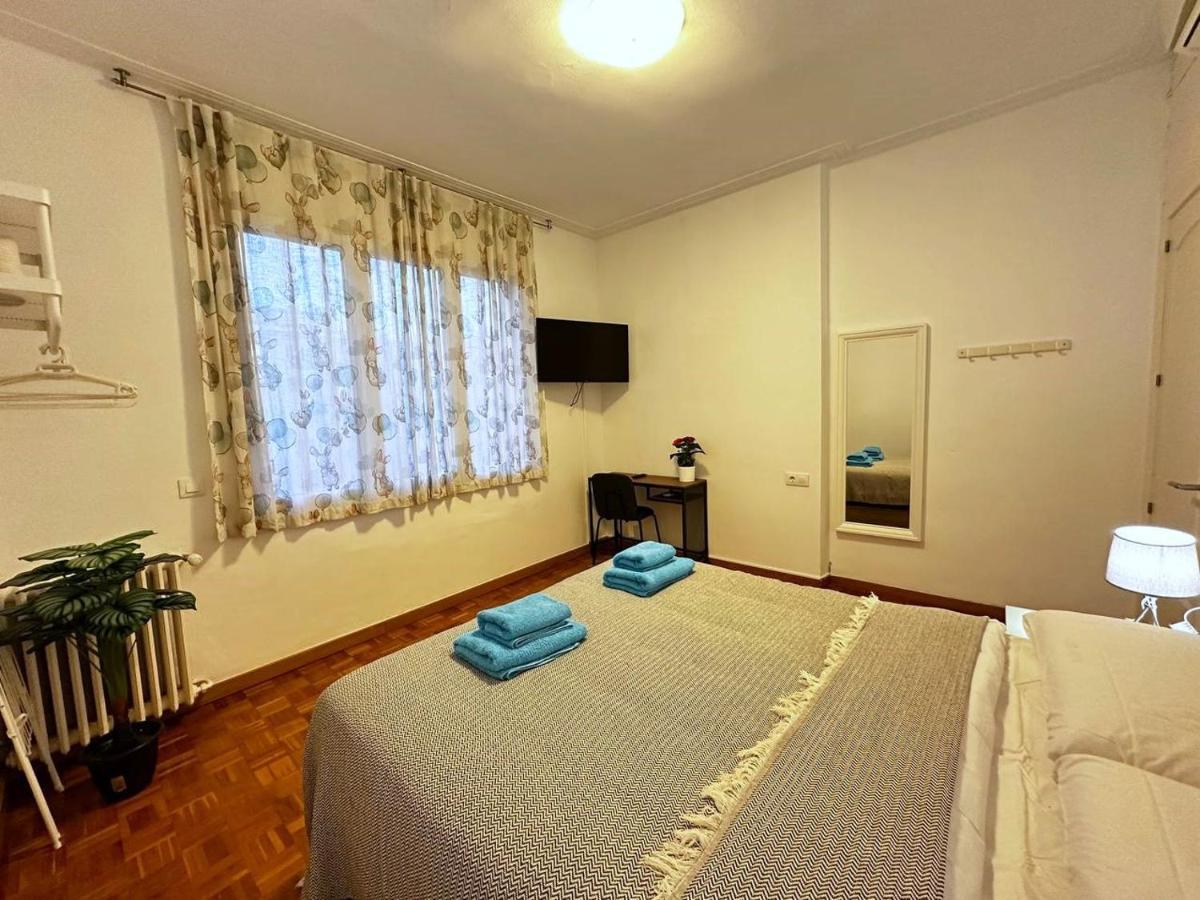 Rooms Nuevo Roger Barcelone Extérieur photo